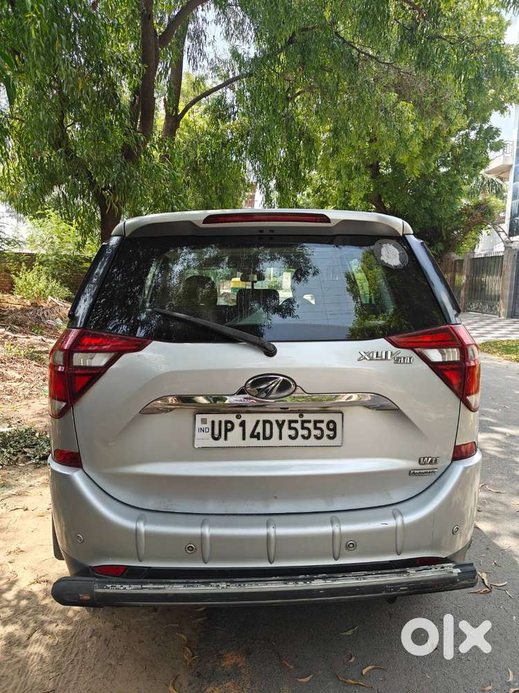 Mahindra Xuv 500 W11 Optional Automatic Silver Colour With Insurance