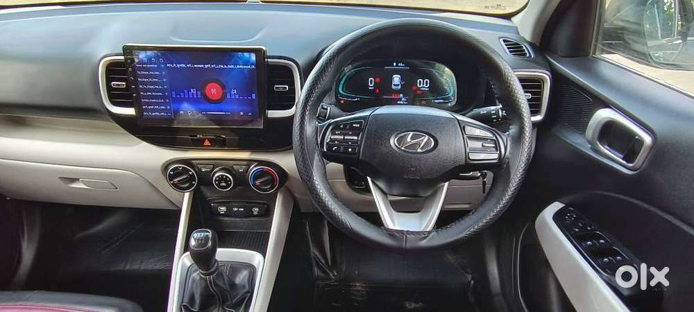 Hyundai Venue S 1.2 Petrol, 2024, Petrol