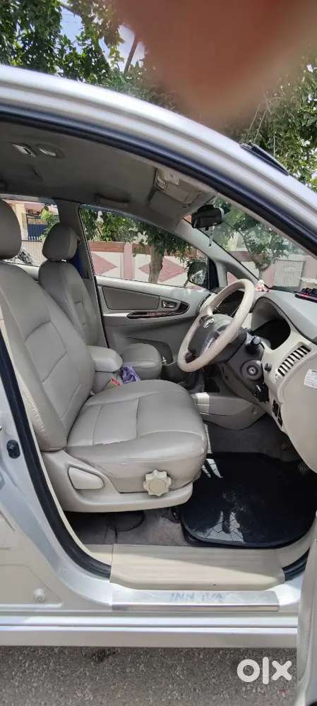 Toyota Innova Vx 2013 Petrol