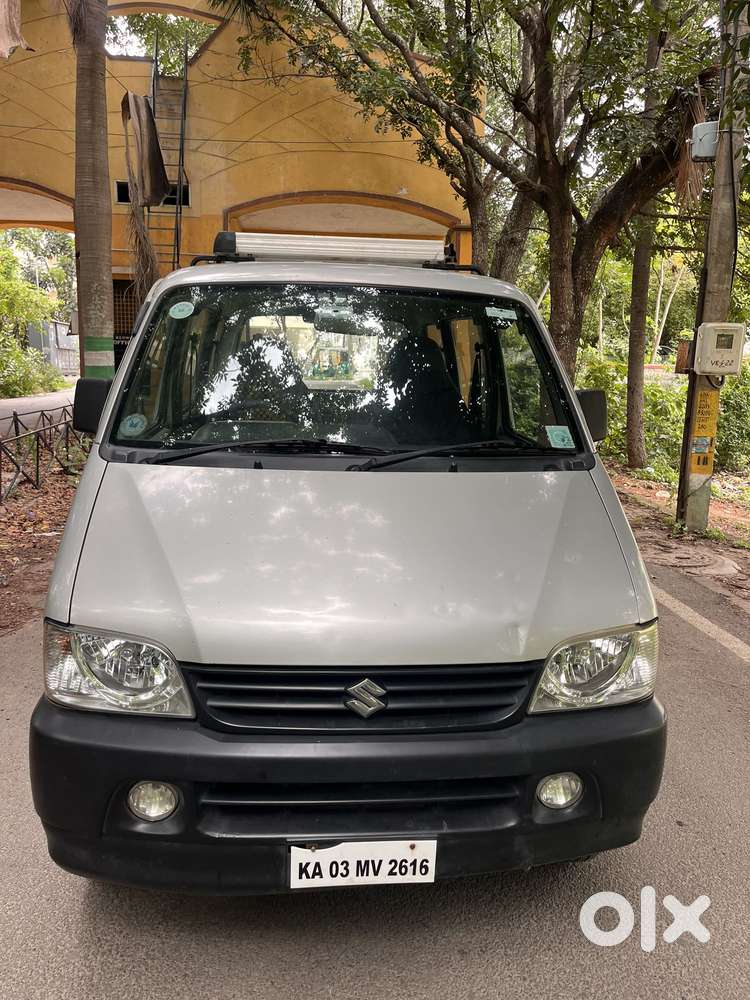 Maruti Suzuki Eeco 5 Str Ac (o), 2015, Petrol