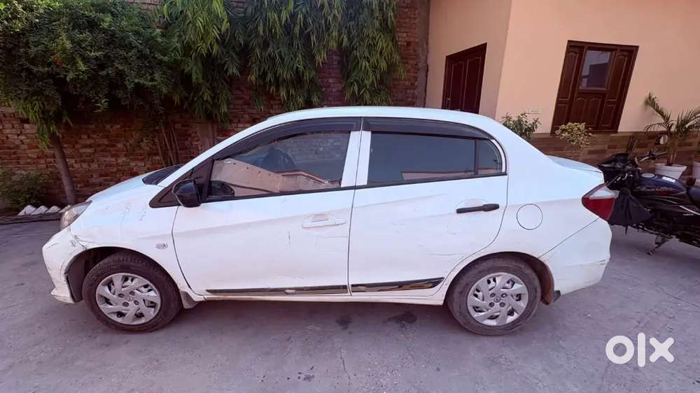 Honda Amaze 2017 Cng & Hybrids Well Maintained