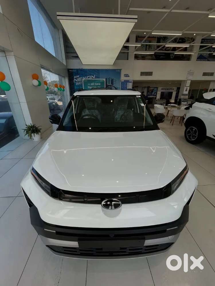 Tata Punch Facelift 2026 Petrol 0 Km Driven