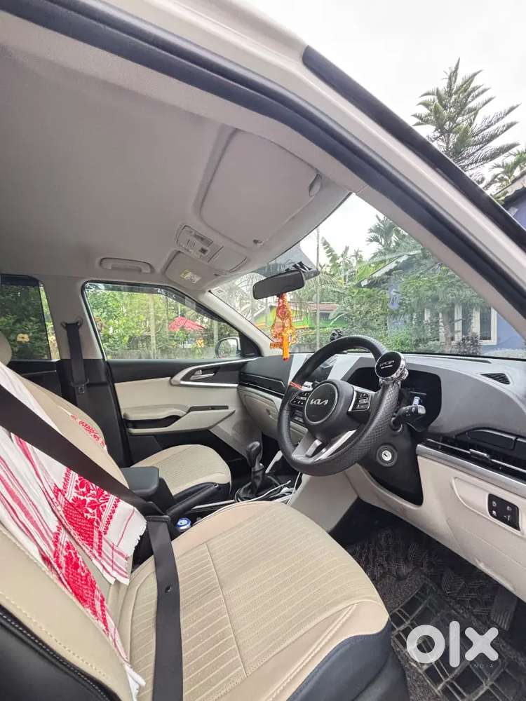 Kia Carens Gravity 2024 Petrol Manual