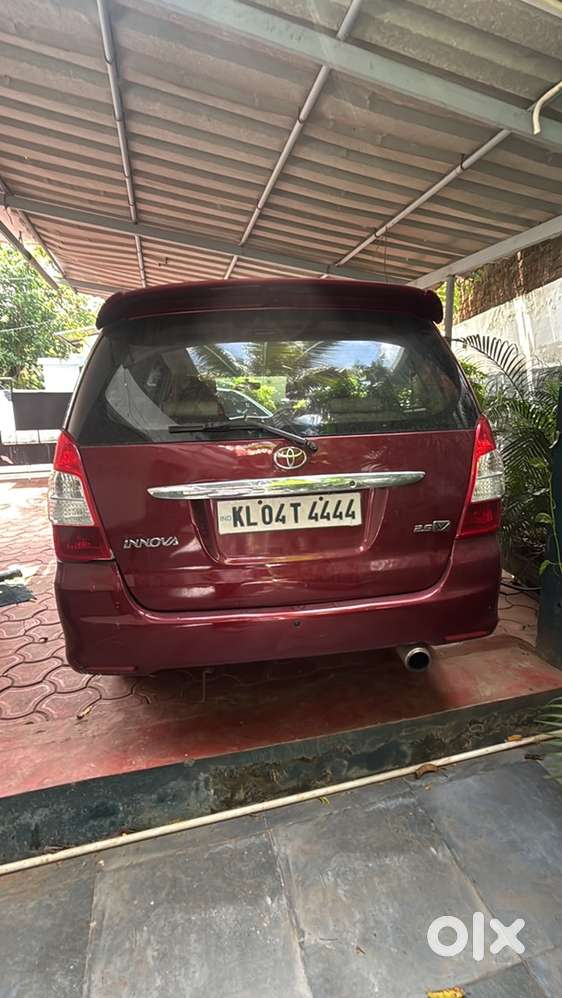 Toyota Innova Diesel 2005 Year