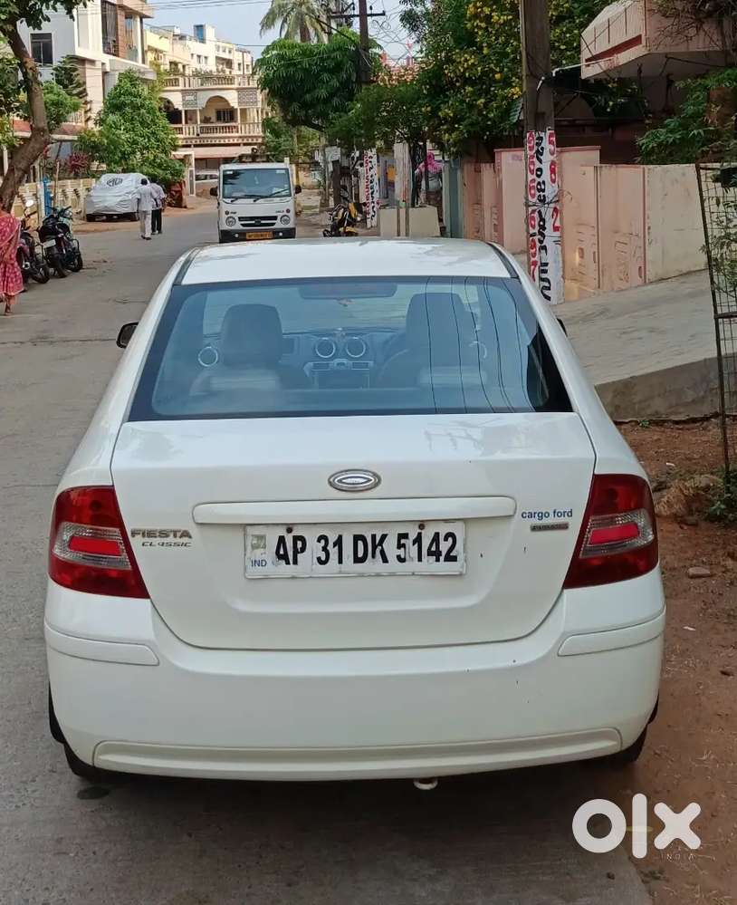 Ford Fiesta Classic 2012 Petrol 66000 Km Driven