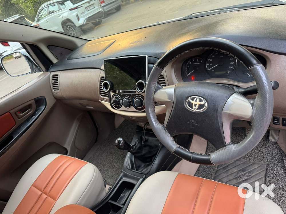 Toyota Innova 2.5 G (diesel) 7 Seater, 2015, Diesel