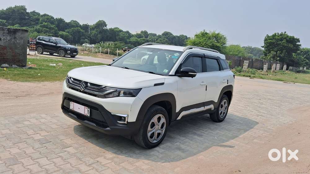 Maruti Suzuki Brezza 1.5 Lxi Cng, 2023, Cng & Hybrids