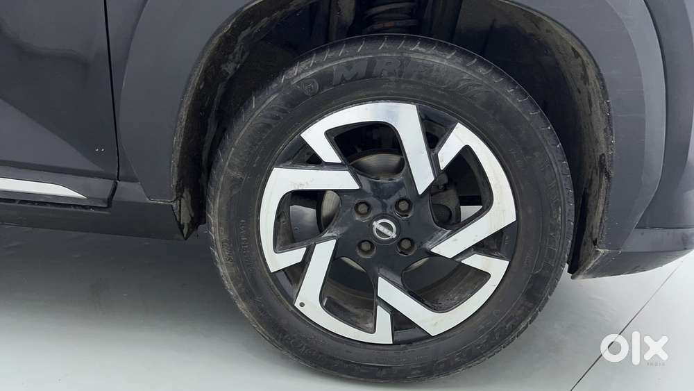 Nissan Magnite 1.0 Xv Premium Turbo Cvt (o), 2023, Petrol