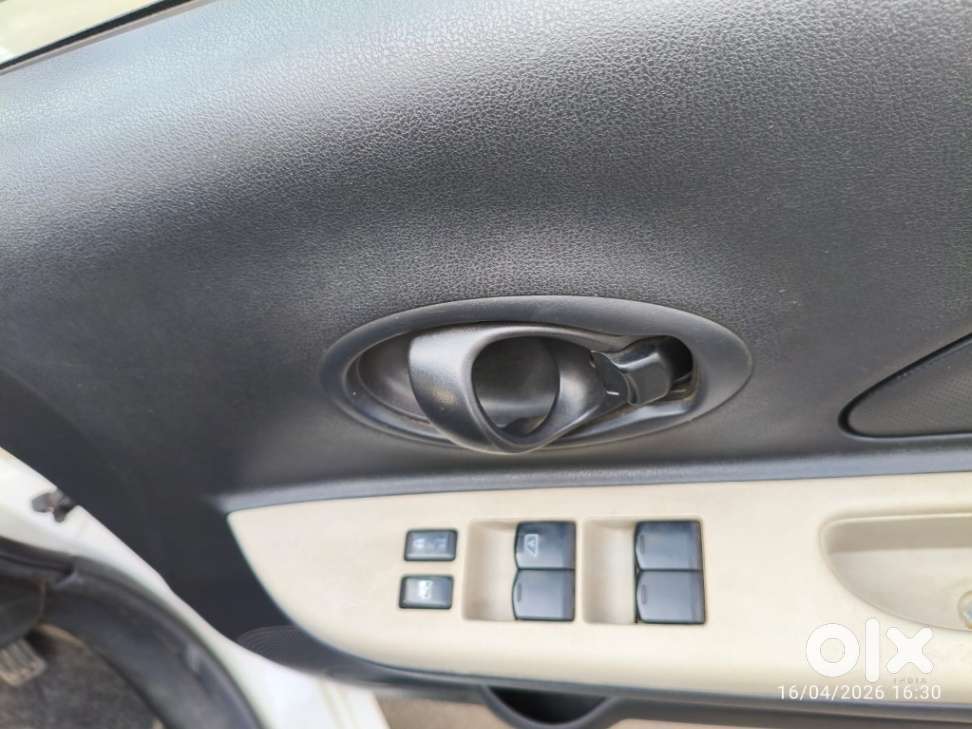 Nissan Micra Cvt Xv, 2015, Petrol