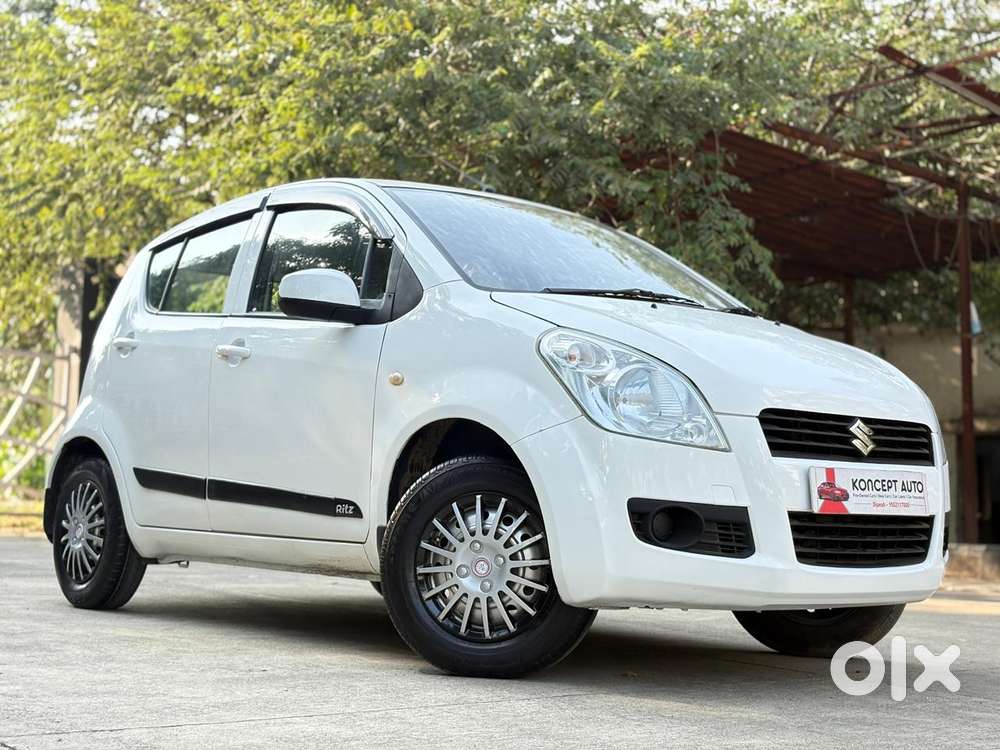 Maruti Suzuki Ritz Lxi, 2011, Petrol
