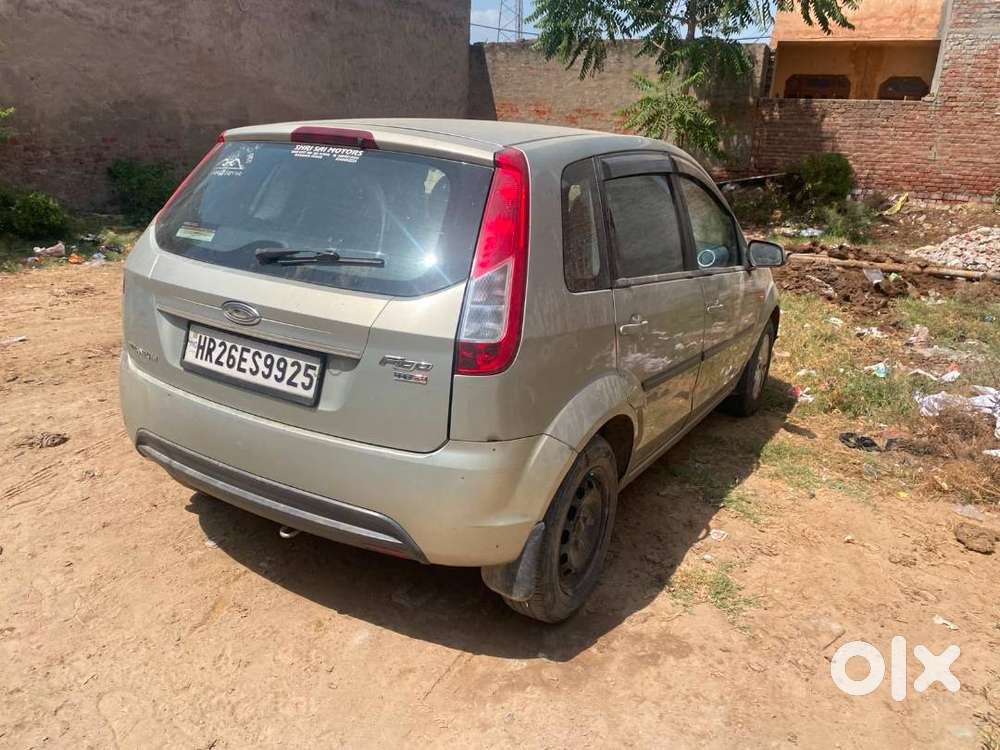 Ford Figo Titanium Duratorq 2014