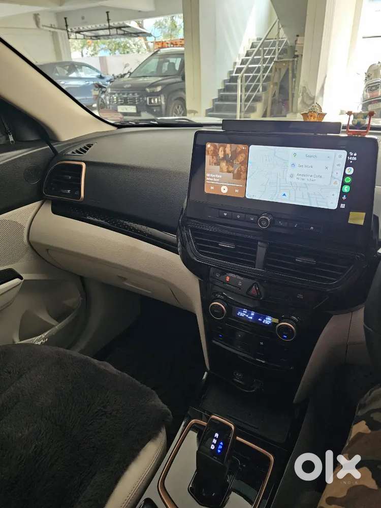 Mahindra Xuv400 Ev 2024