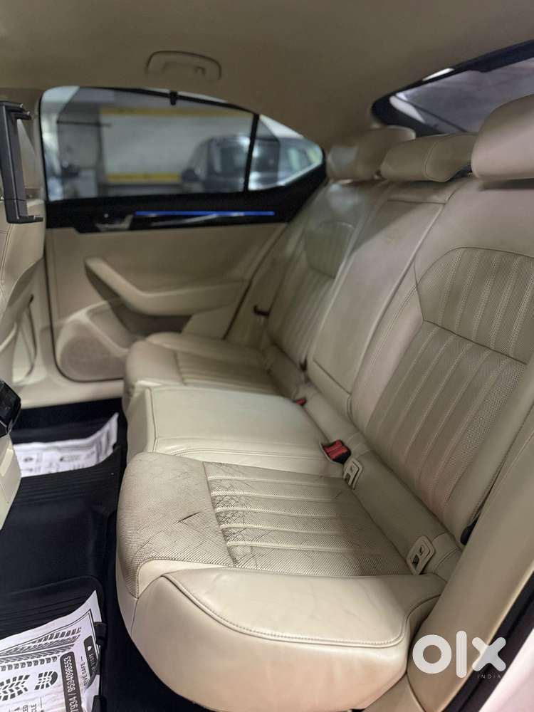 Skoda Superb Lk 1.8 Tsi At, 2016, Petrol
