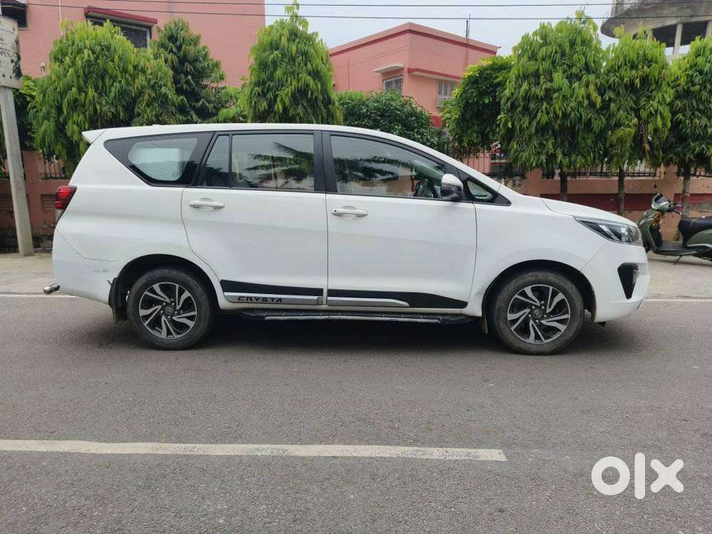 Toyota Innova Crysta 2.4 G Mt, 2021, Diesel