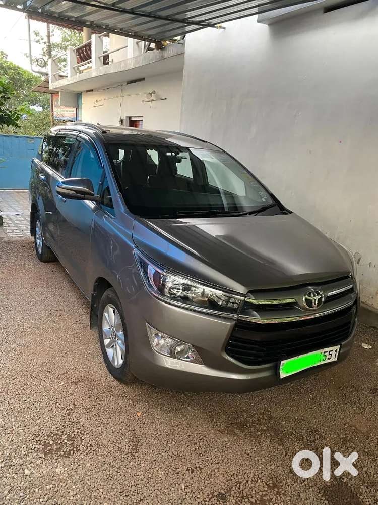 Toyota Innova Crysta 2017
