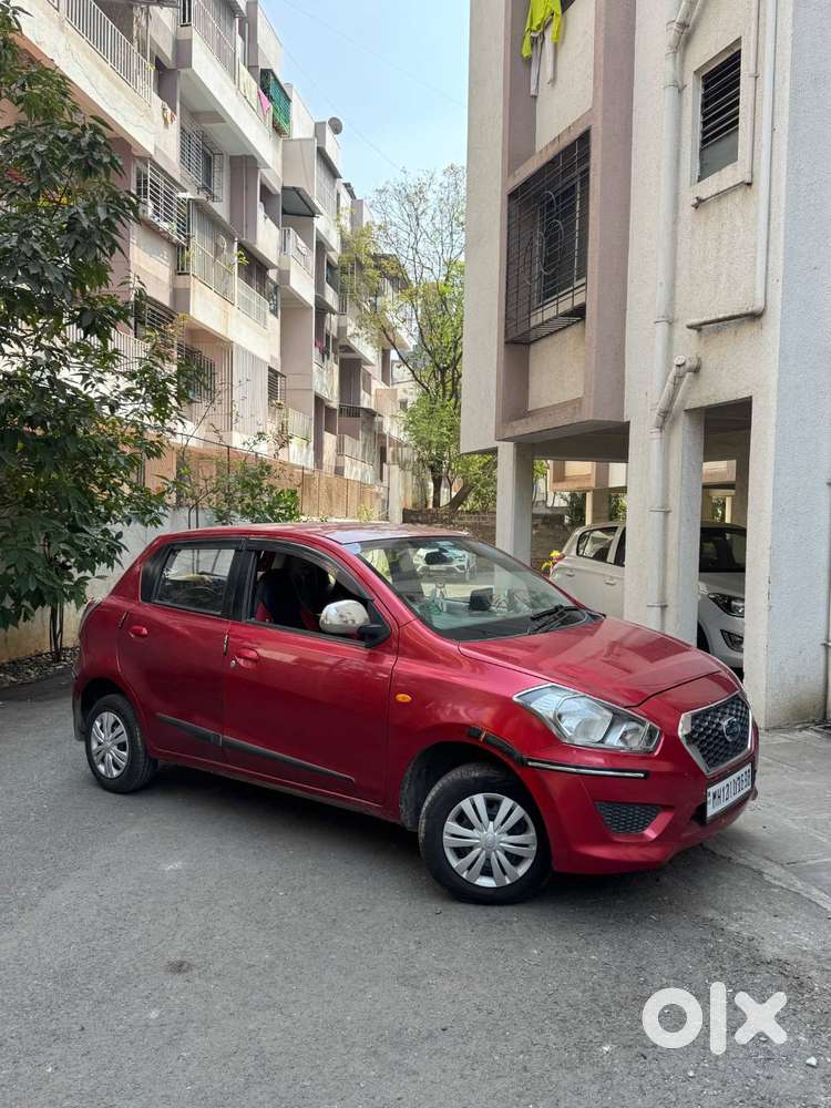 Datsun Go One Hand Use