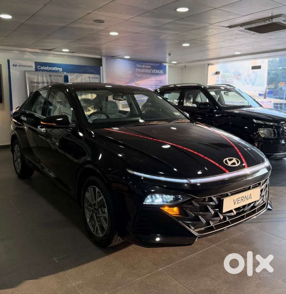 Hyundai Verna 1.5 Sx Vtvt Ivt, 2023, Petrol