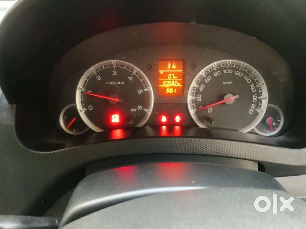 Maruti Suzuki Swift Zdi, 2012, Diesel