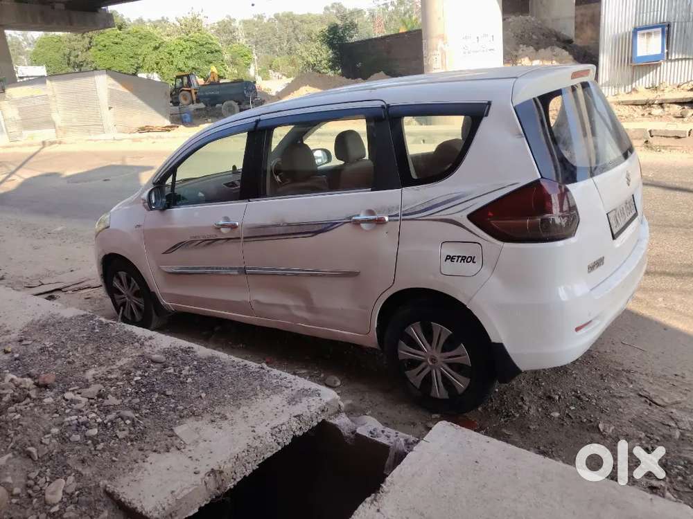 Maruti Ertiga 2015 Petrol Manual