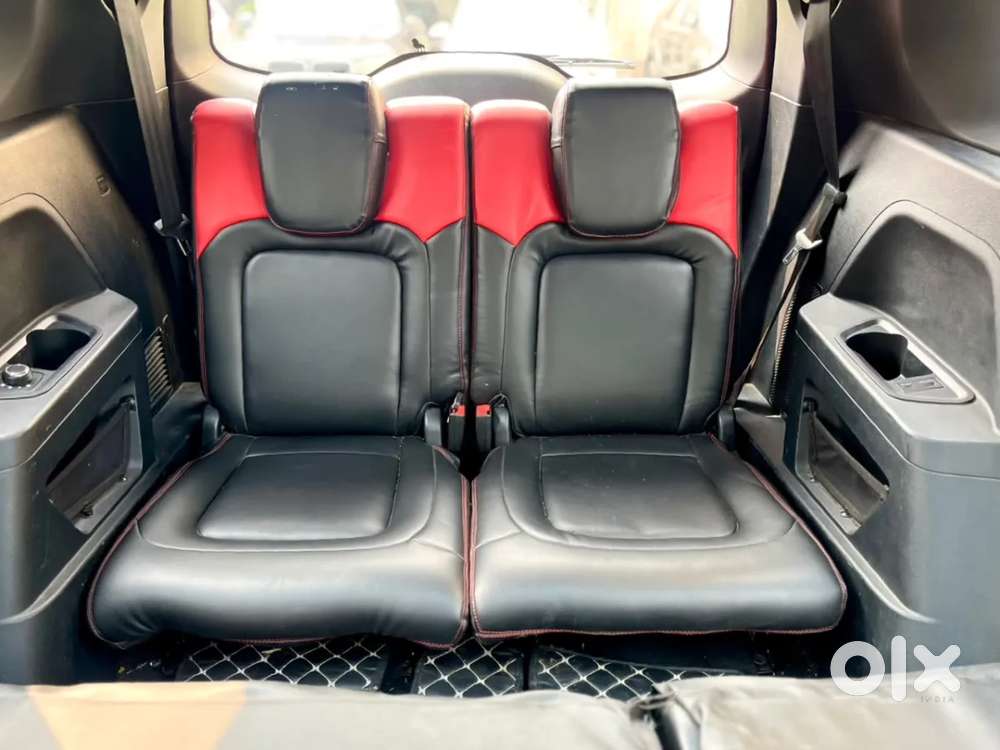 Tata Safari Pure Plus S Dark Edition, 2024, Diesel