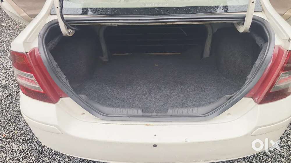 Ford Fiesta Classic 2015 Diesel 147000 Km Driven