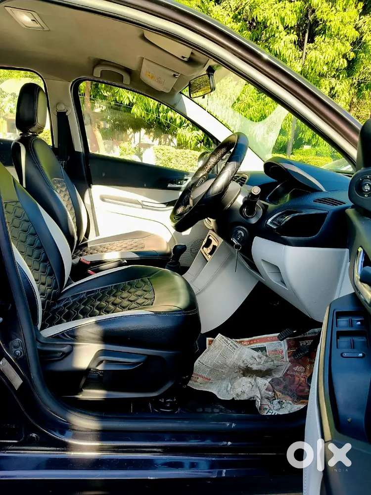 Tata Tiago Xz Plus Cng .2022 ...1st Owner.   45000 Km Only ...