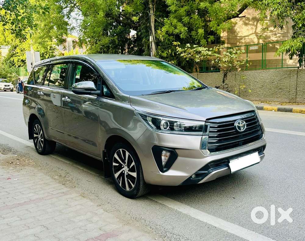 Toyota Innova Crysta [2020-ongoing] 2.7 Zx At 7 Str, 2022, Petrol