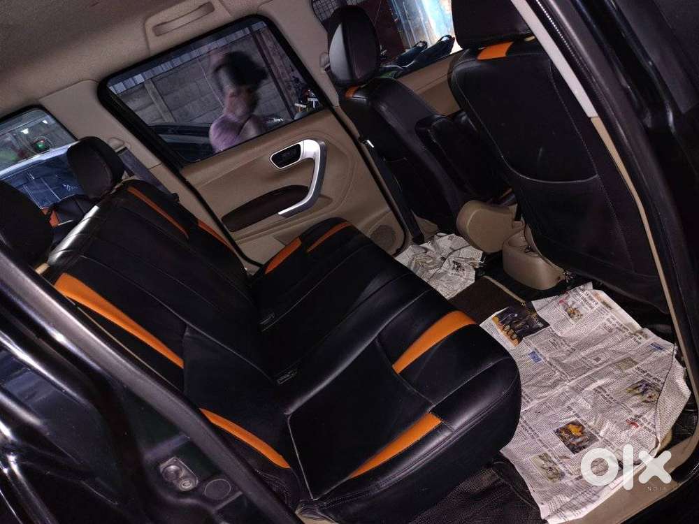 Mahindra Tuv 300 Mhawk100 T8, 2015, Diesel