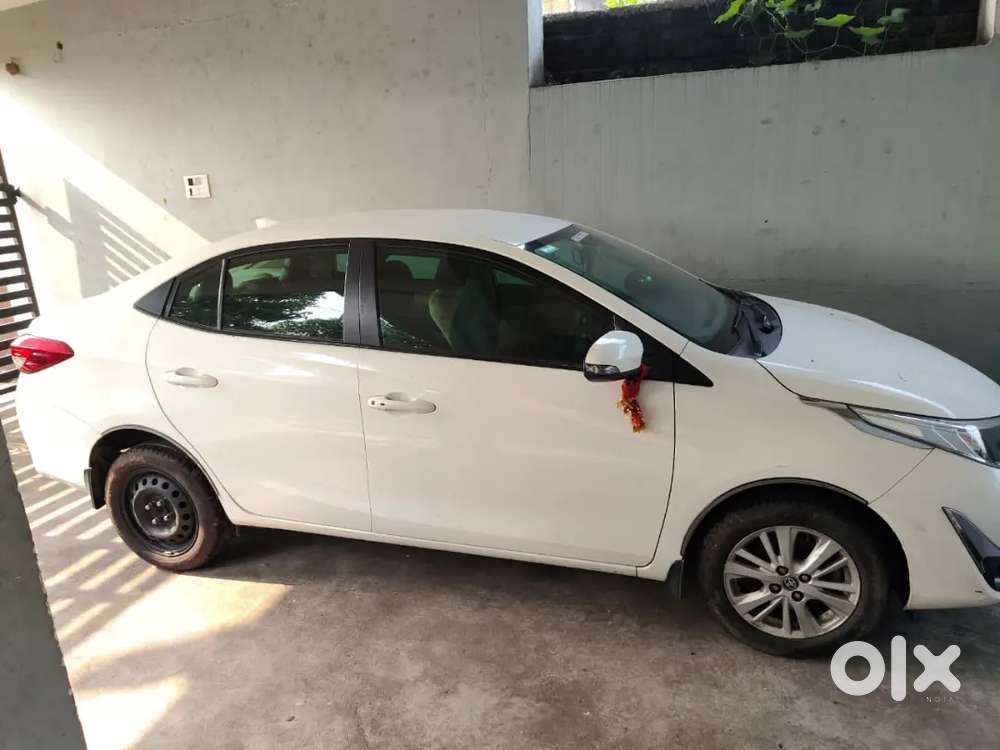 2019 Toyota Yaris V Petrol Manual | Second Owner | 50,000 Km