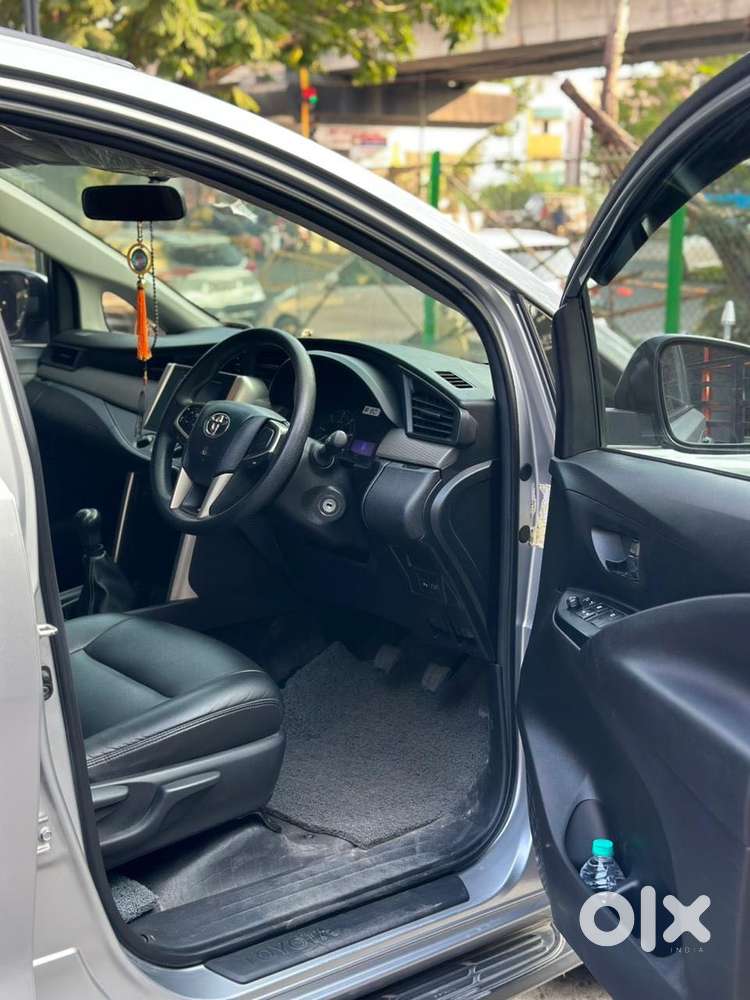 Toyota Innova Crysta