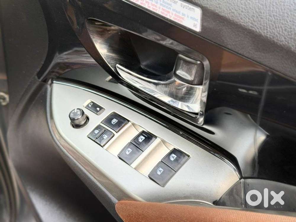 Toyota Innova Crysta [2020-ongoing] 2.4 Zx At 7 Str, 2022, Diesel