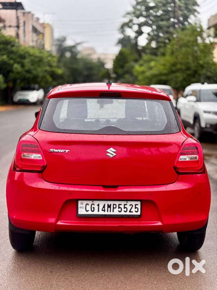 Maruti Suzuki Swift Vxi + Manual, 2021, Petrol