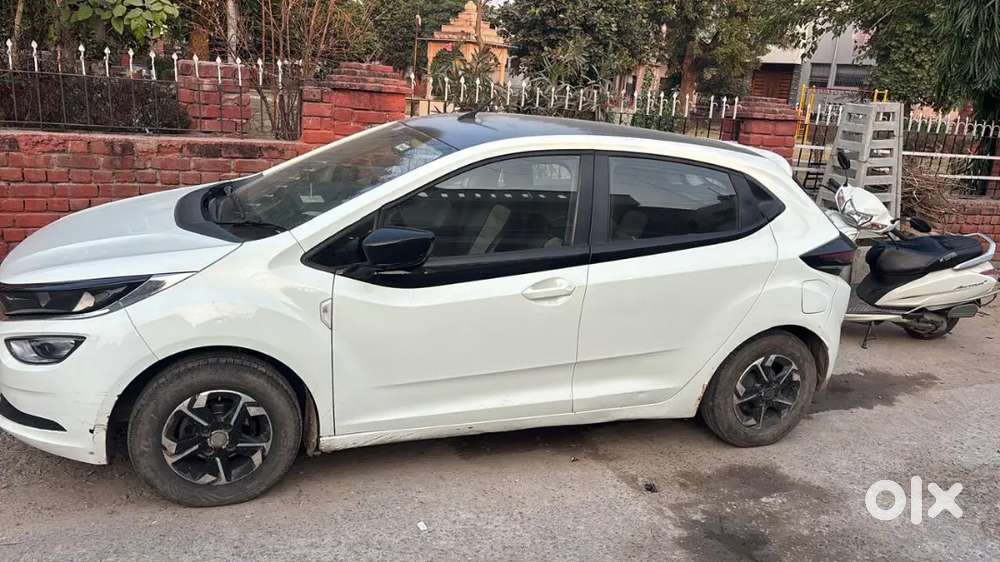 Tata Altroz Petrol 2020