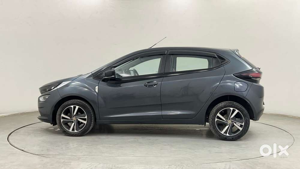 Tata Altroz Xz, 2020, Petrol