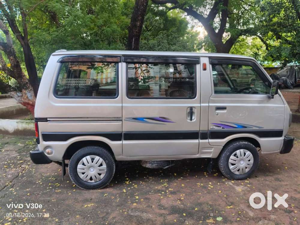 Maruti Suzuki Omni 8 Seater, 2016, Cng & Hybrids