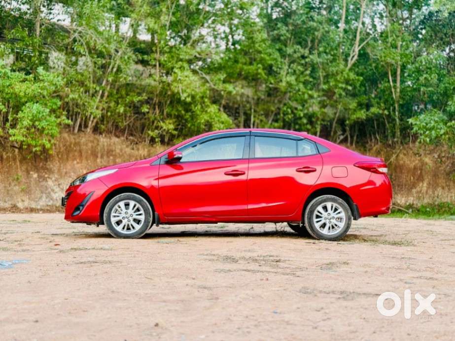 Toyota Yaris V, 2018, Petrol