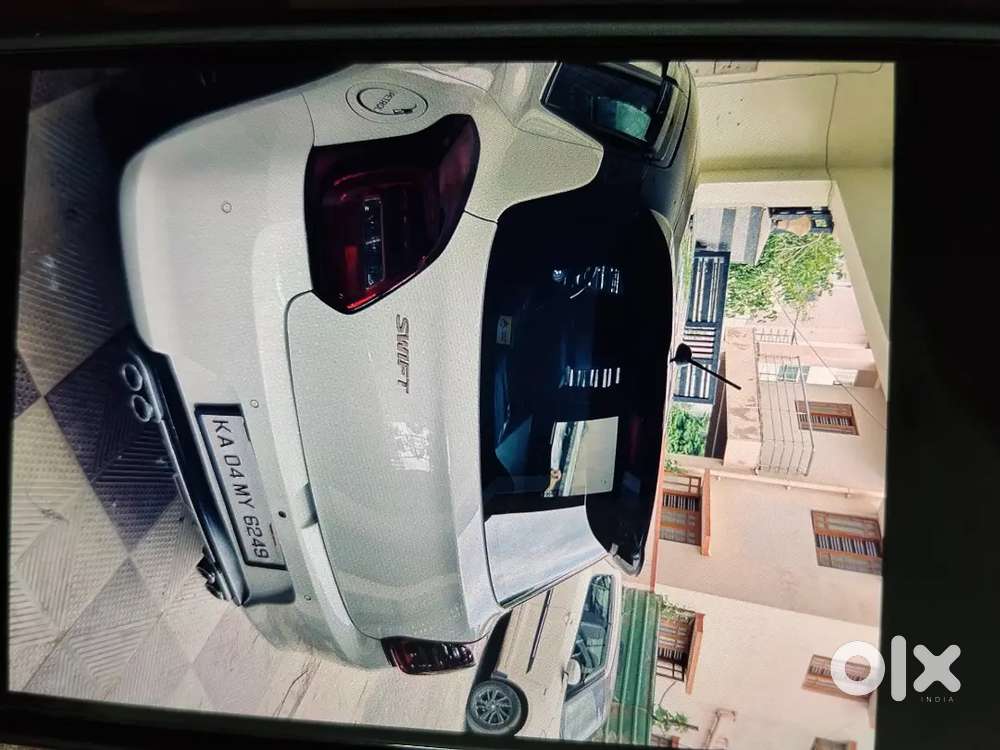 Maruti Swift Vxi 2021