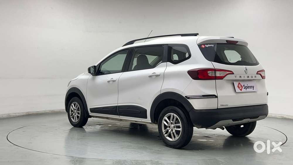 Renault Triber Rxt, 2022, Petrol