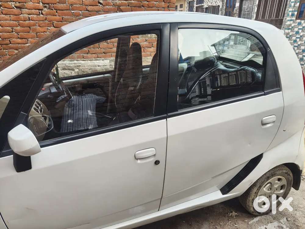 Tata Nano Lx 2012