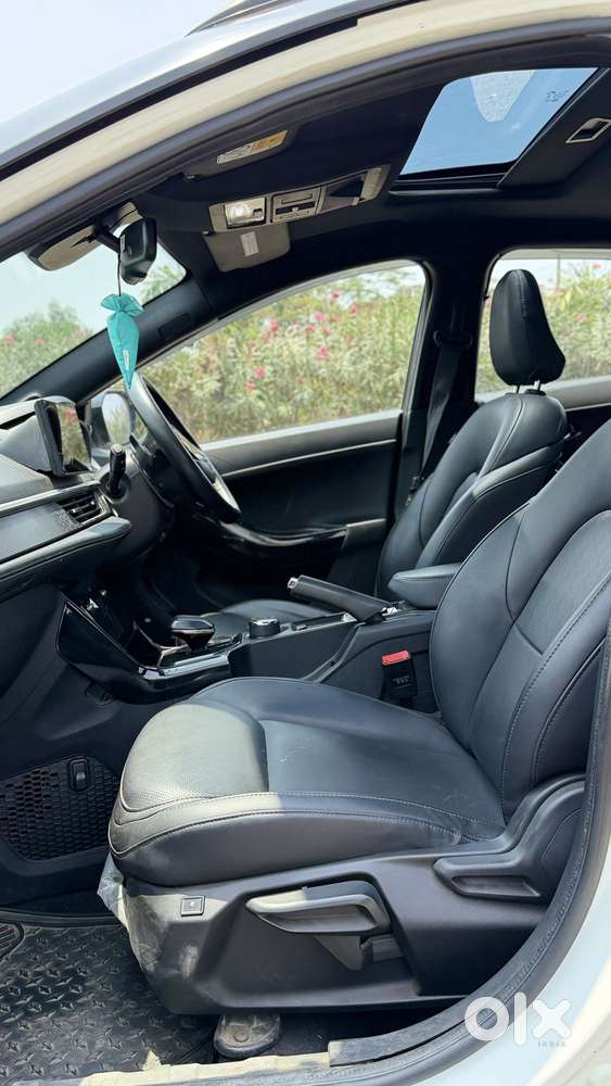 Tata Nexon Fearless Plus S 1.5 Revotorq Diesel 6 Amt Dt, 2023, Diese..