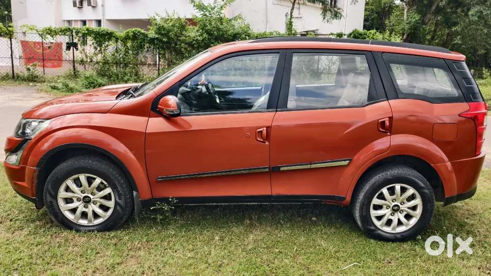 Mahindra Xuv500 W8 0 2017