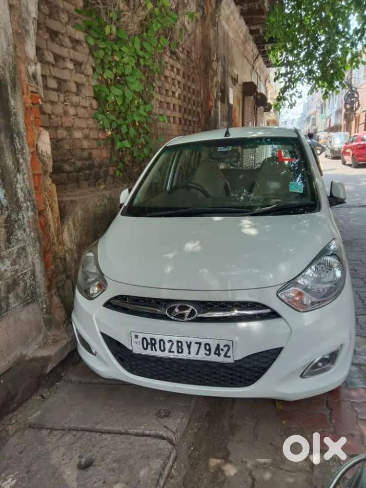 Hyundai I10 2012 Petrol 94000 Km Driven