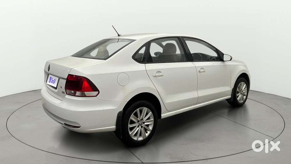 Volkswagen Vento 2010-2013 Petrol Highline At, 2016, Petrol