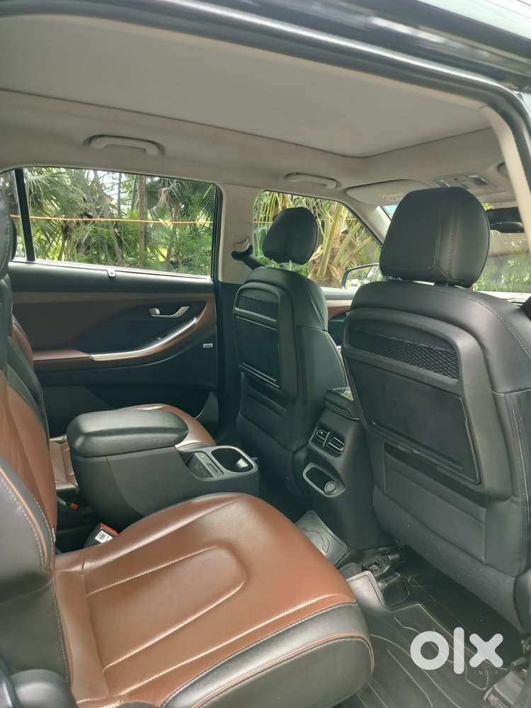 Hyundai Alcazar 2.0 Platinum (o) Petrol At 6 Str, 2021, Petrol