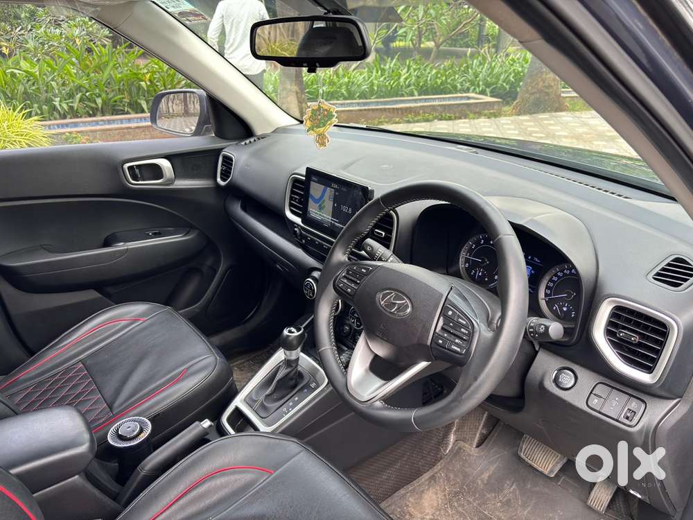 Hyundai Venue Automatic 2019