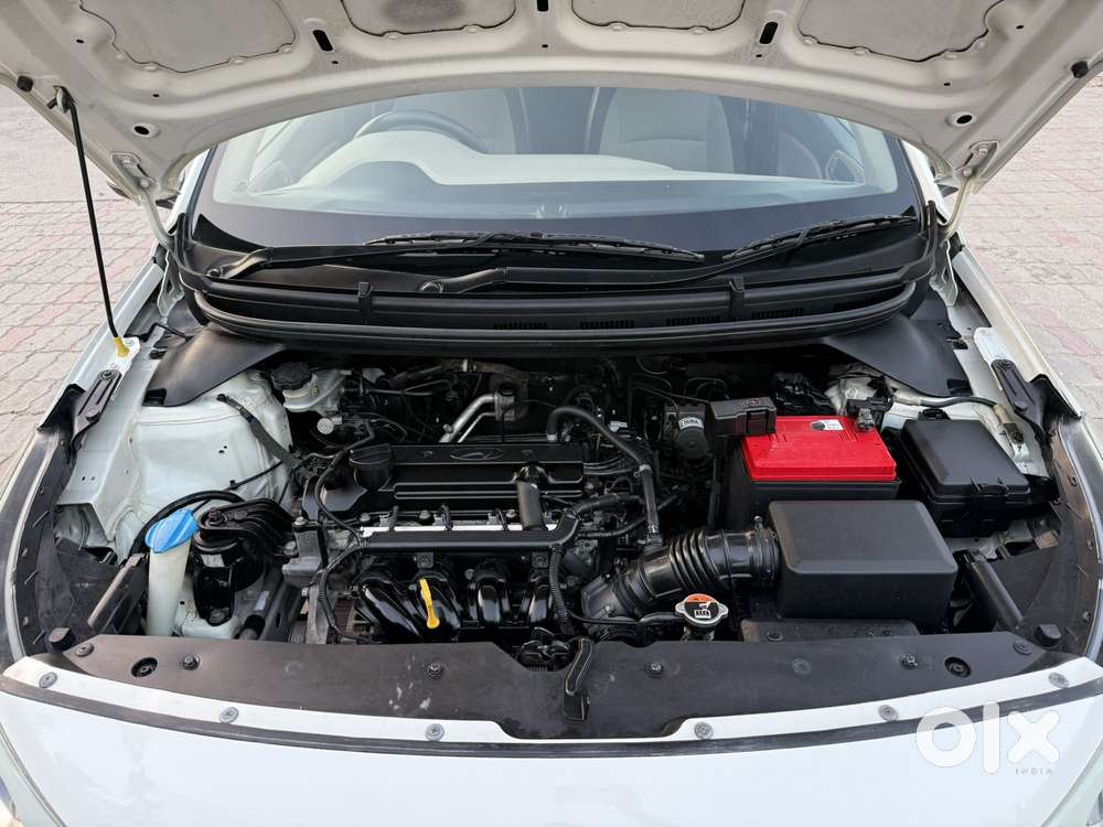 Hyundai I20 Sportz 1.2 Bs-iv, 2017, Petrol