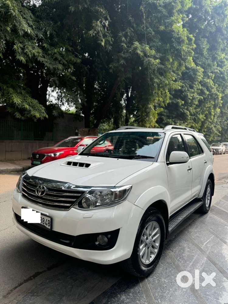 Toyota Fortuner 3.0 4x4 Manual, 2015, Diesel