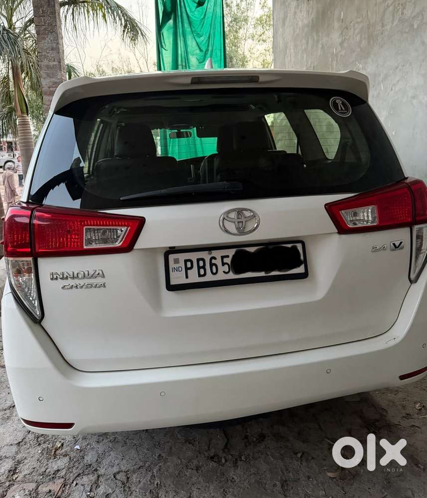Toyota Innova Crysta 2020 Diesel Manual