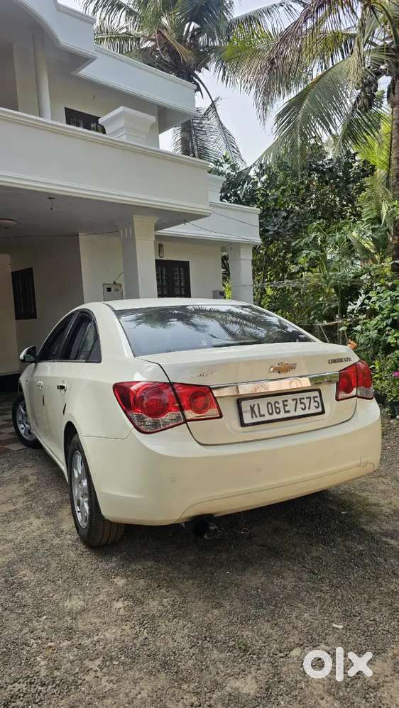 Chevrolet Cruze 2010 Diesel Good Condition