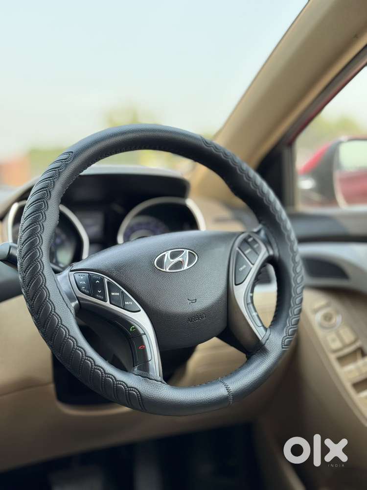 Hyundai Elantra Vtvt Sx At, 2013, Petrol